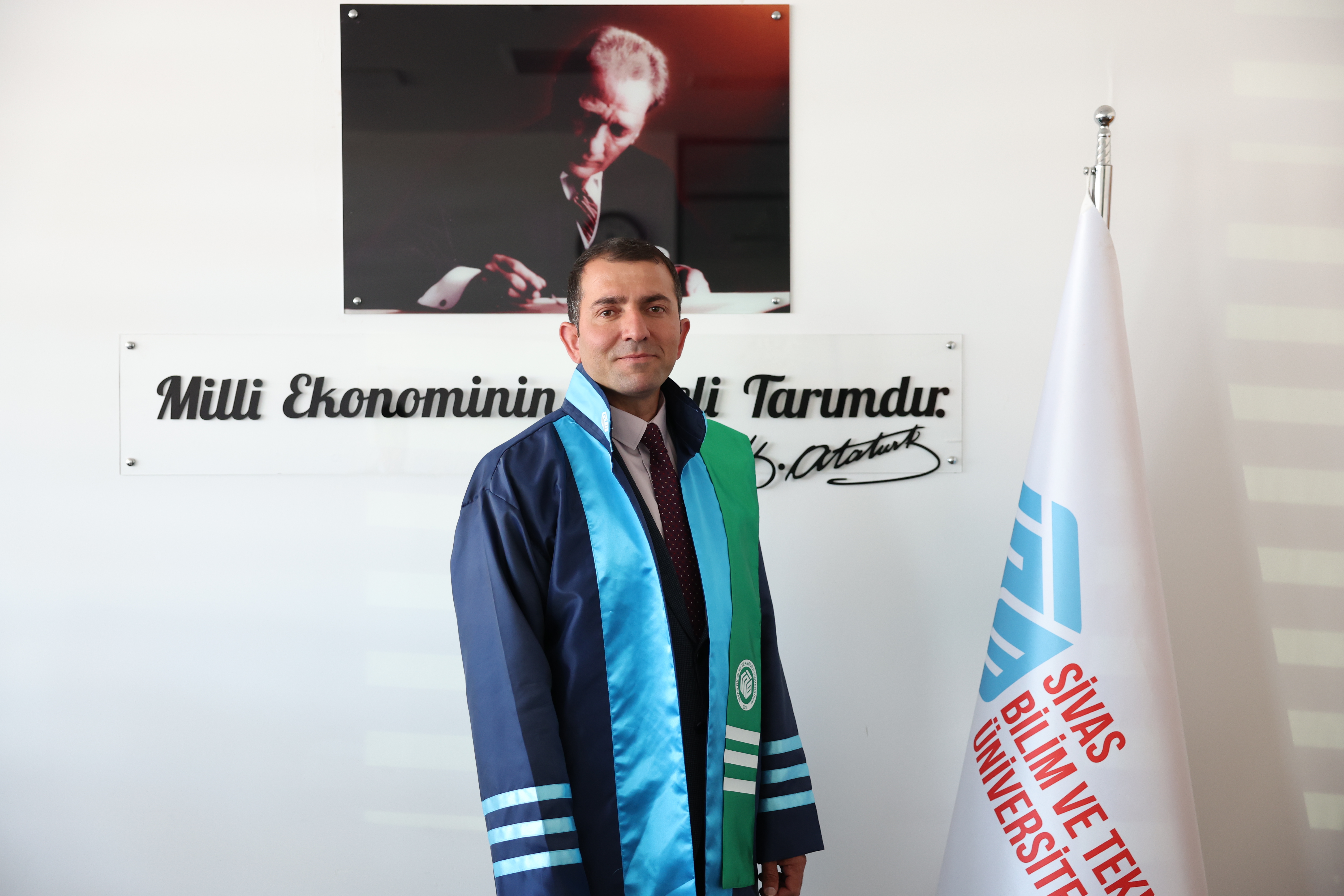 Dr. Öğr. Üyesi Fikret SAYGIN 